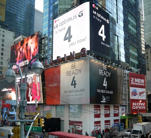 LG Optimus G - Times Square