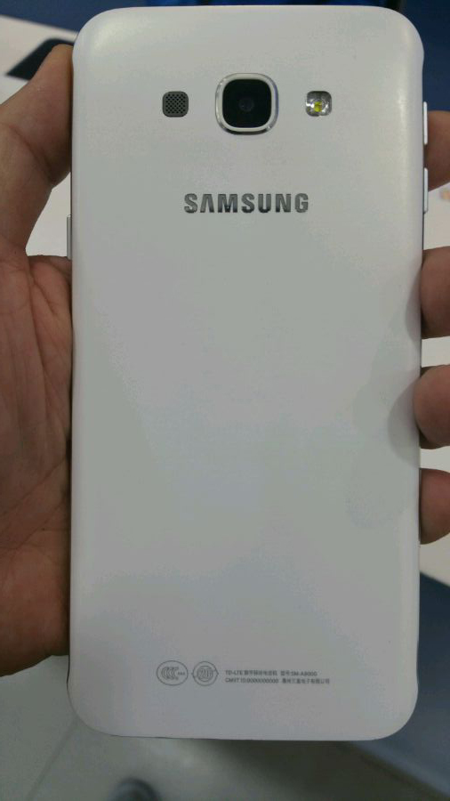 Samsung-Galaxy-A8-02