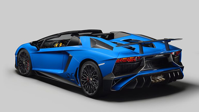 Lamborghini-Aventador-Superveloce