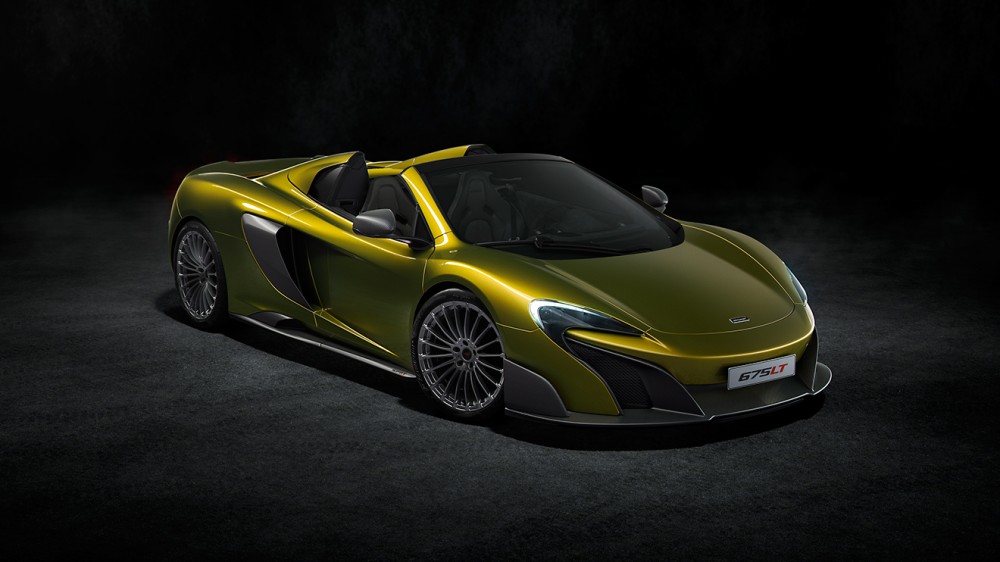 Üstü açılabilir McLaren 675LT Spider - LOG