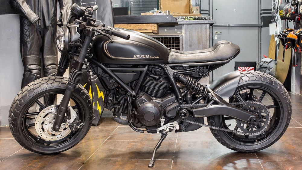 Ducati Scrambler In Uc Farkli Yuzu Log