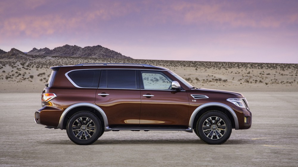 SUV s n f nda yeni soluk Nissan Armada LOG