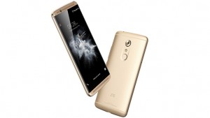 ZTE AXON 7