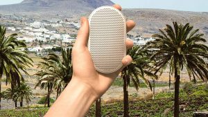 BeoPlay P2