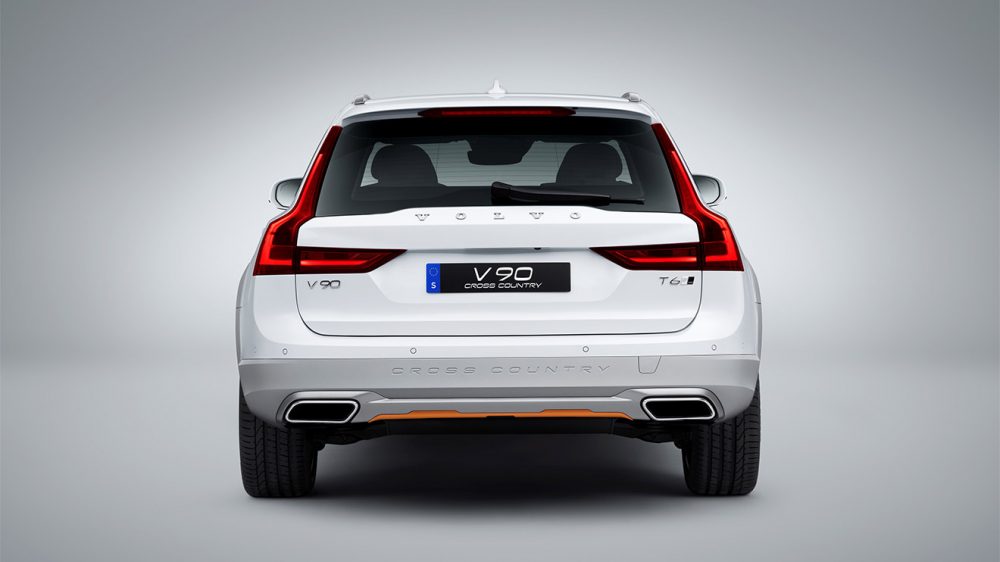 Volvo V90 Cross Country