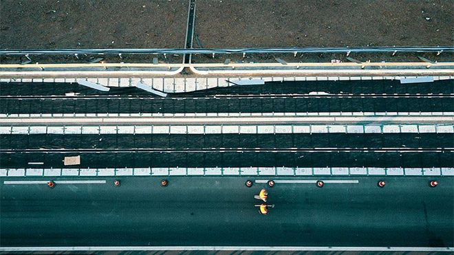 Çin güneş enerjili yol