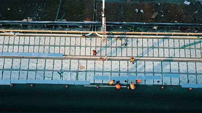 Çin güneş enerjili yol