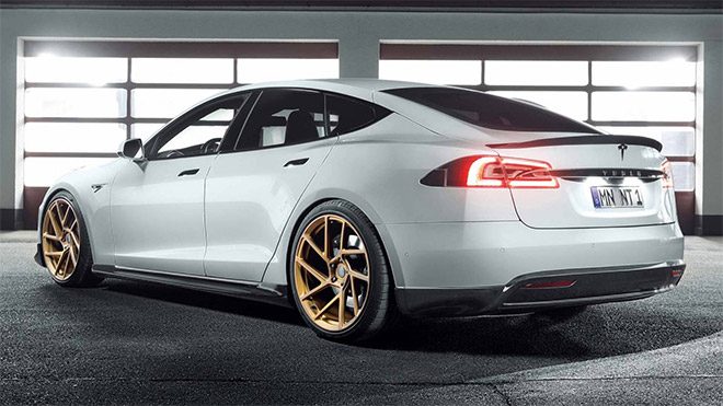 Tesla Model S Novitec