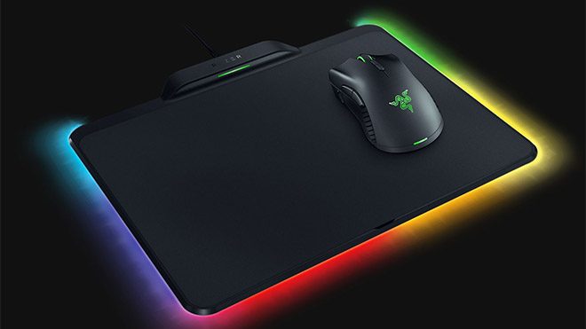 RAZER MAMBA HYPERFLUX + RAZER FIREFLY HYPERFLUX