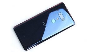 HTC U12+