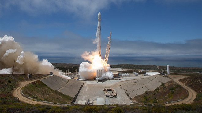 SpaceX Falcon 9 NASA fotoğrafçısı