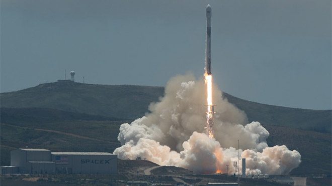 SpaceX Falcon 9 NASA fotoğrafçısı