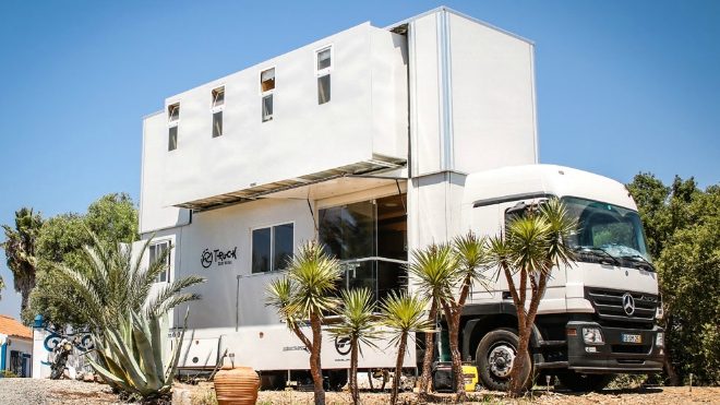 Truck Surf Hotel