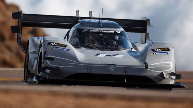 Volkswagen I.D. R pikes peak