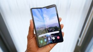 katlanabilir telefon Samsung Galaxy Fold