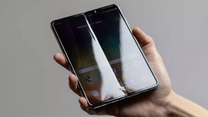 Samsung Galaxy Fold katlanabilir telefon