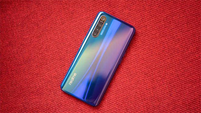 Realme XT