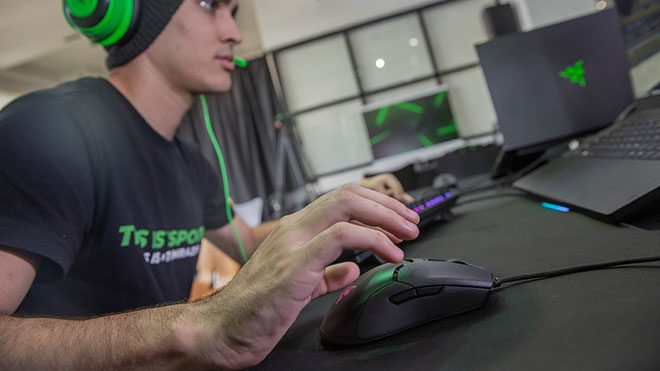 Razer Viper oyuncu faresi