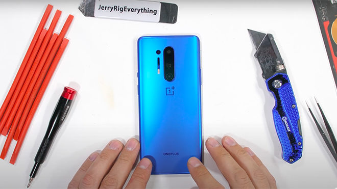 OnePlus 8 Pro