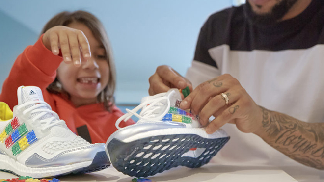 Adidas Ultraboost DNA X Lego Plates