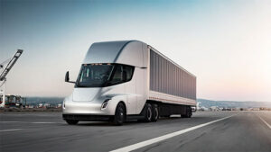 Tesla Semi elektrikli kamyon