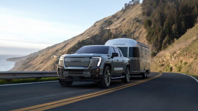 GMC Sierra EV Denali Edition 1