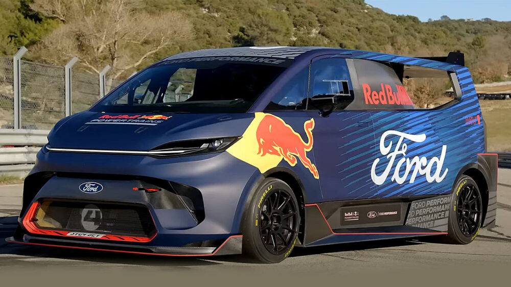 Elektrikli Ford SuperVan, Goodwood'un en hızlısı oldu [Video]