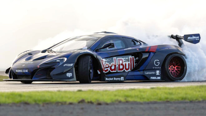 Mad Mike Whiddett McLaren drift