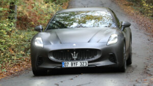 Elektrikli Maserati GranTurismo Folgore ve Grecale Folgore Türkiye'de satışa sunuldu